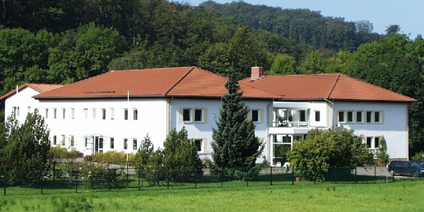 Das Institutsgebäude in Heiligenstadt
